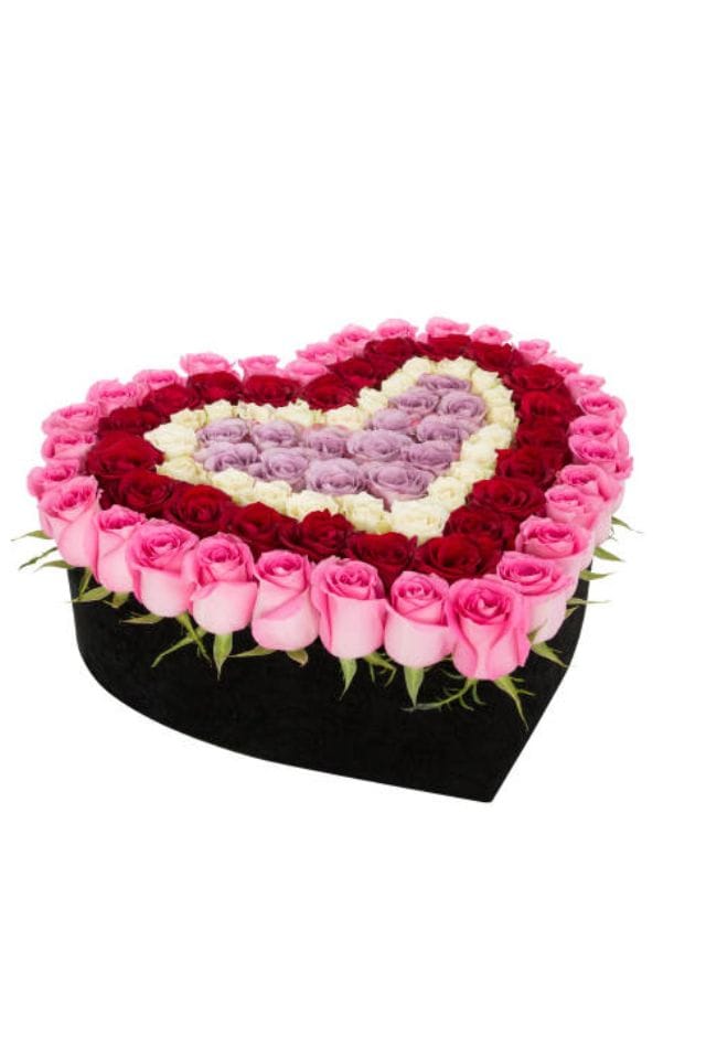 CAJA EN FORMA DE CORAZON CON CHOCOLATES FERRERO ROCHER